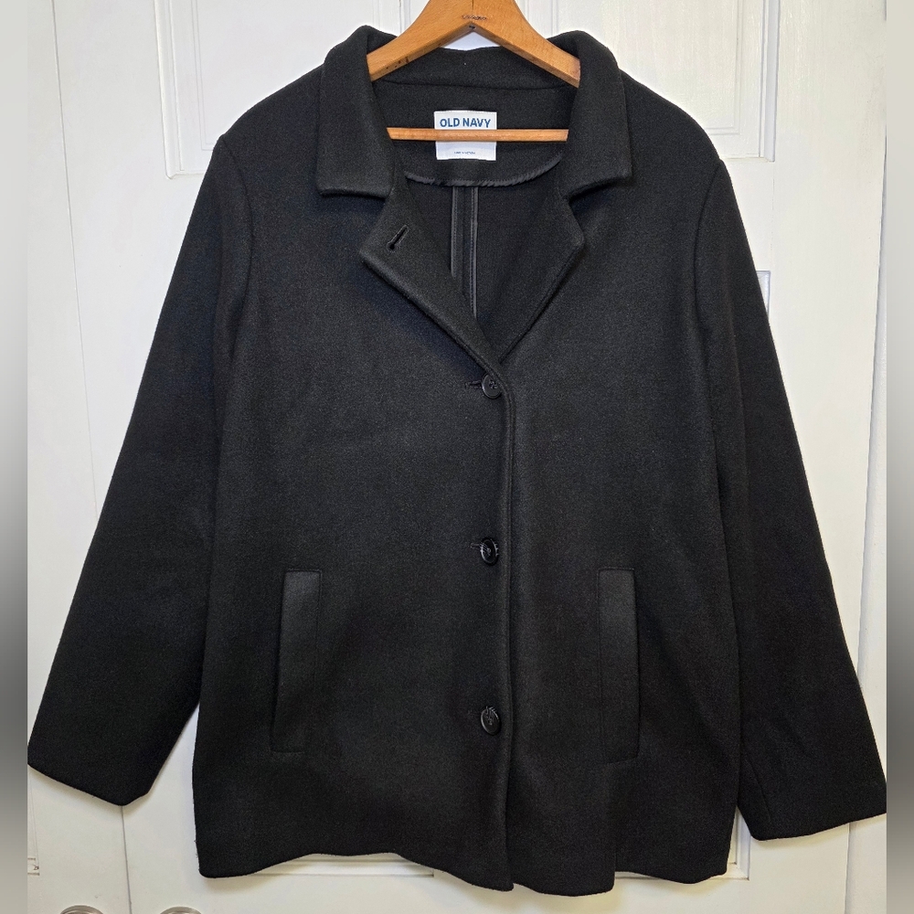 Old Navy Soft-Brushed Lightweight Button Front Car Coat- Size Med Black